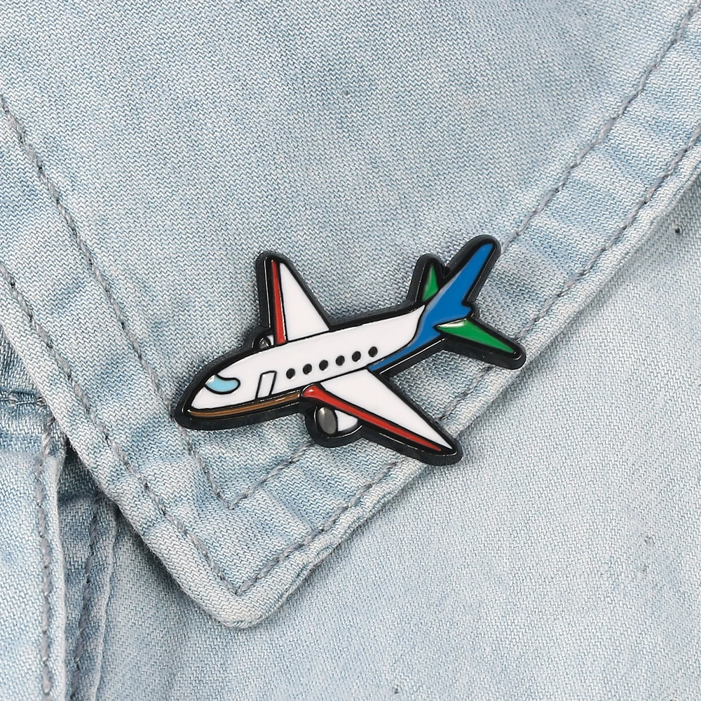 Cute Little Airplane Brooch Blue Enamel Brooches Pin WORLD TRAVELER Aircraft Model Jewelry Men Women Clothes Clips Party Brooch