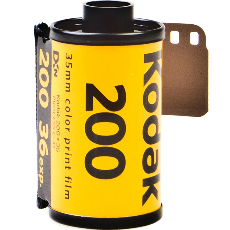 KODAK GOLD 200 35mm Film 36 Exposure per Roll Fit For M35 / M38 Camera (Expiration Date: 01/2025)