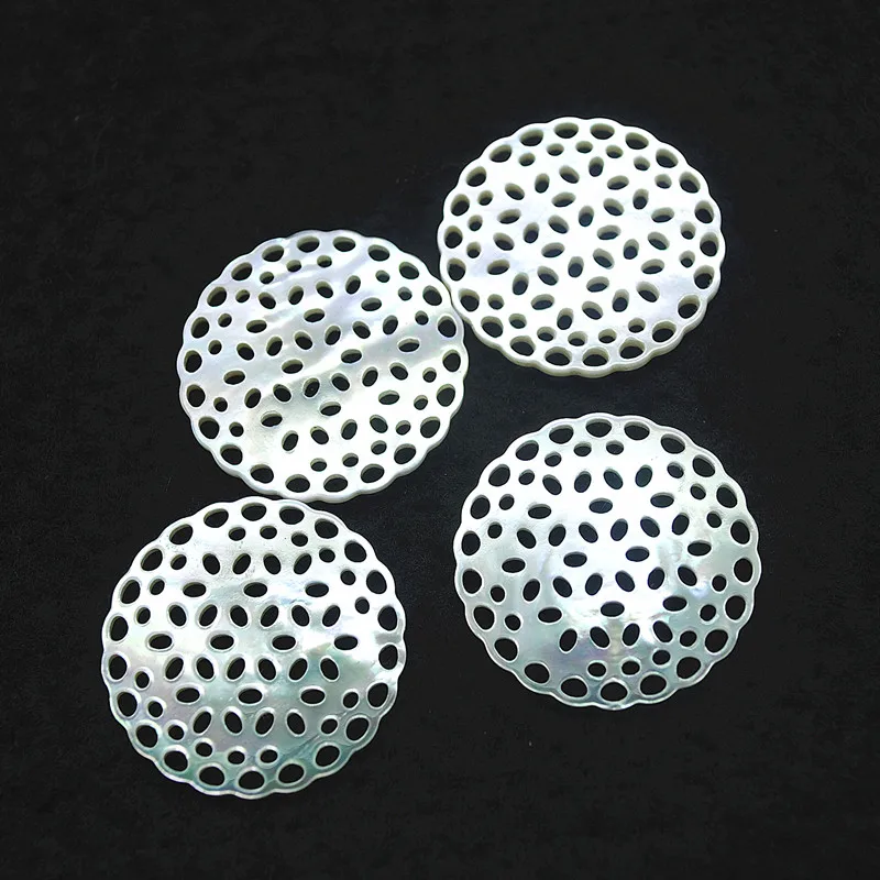 2PCS Saltwater Shell Pendants Round Shape 29MM Sea White Mother Of Pearl For Women Pendants Making Findings New Designs