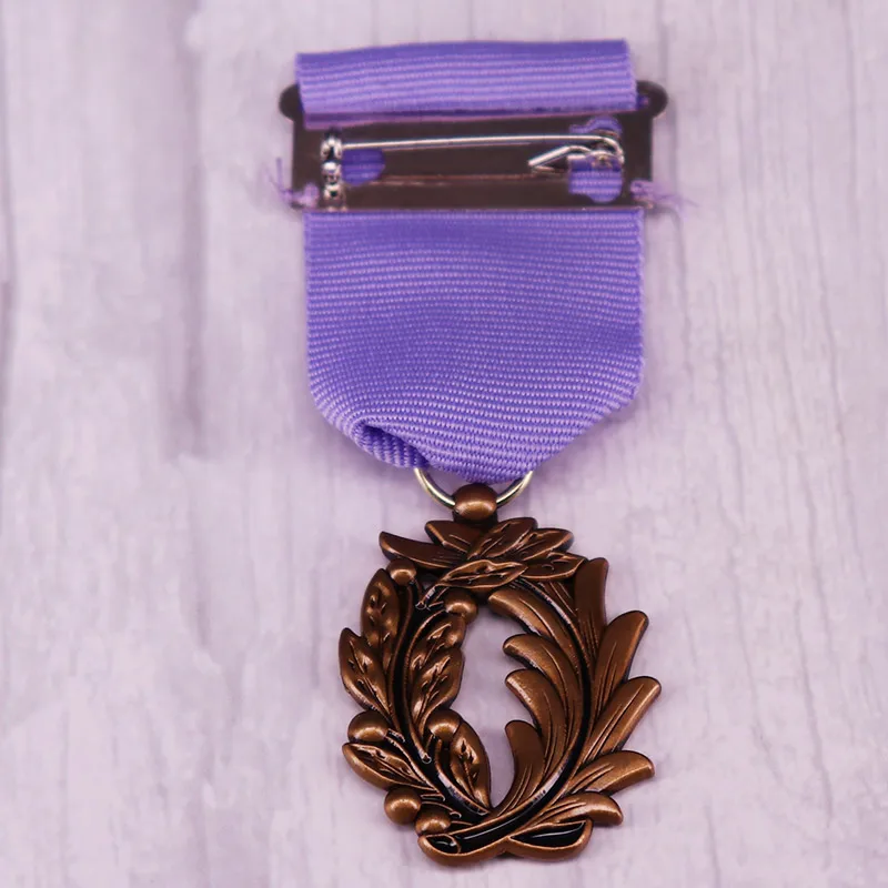France Palm Leaf Purple Knight Medal Highest Honor Medal For Cultural Education Brooch Pin view 3