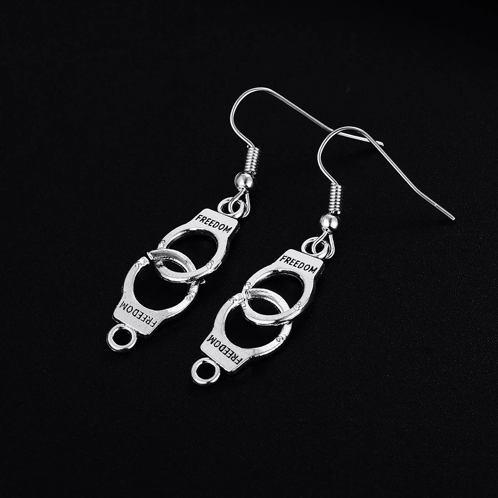 Trendy Vintage Handcuffs Shape Dangle Earrings for Women Girl Retro Drop Earrings Cute Small Object Earring Jewelry Bijoux