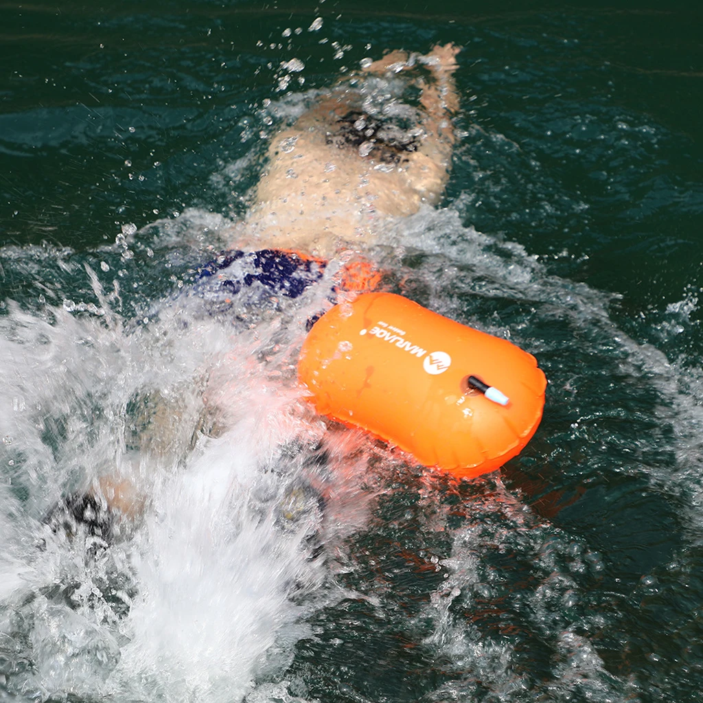 Boia de natação inflável altamente visível, dispositivo flutuador de reboque, bolsa de ar inflável para natação, esporte aquático, snorkel de água aberta