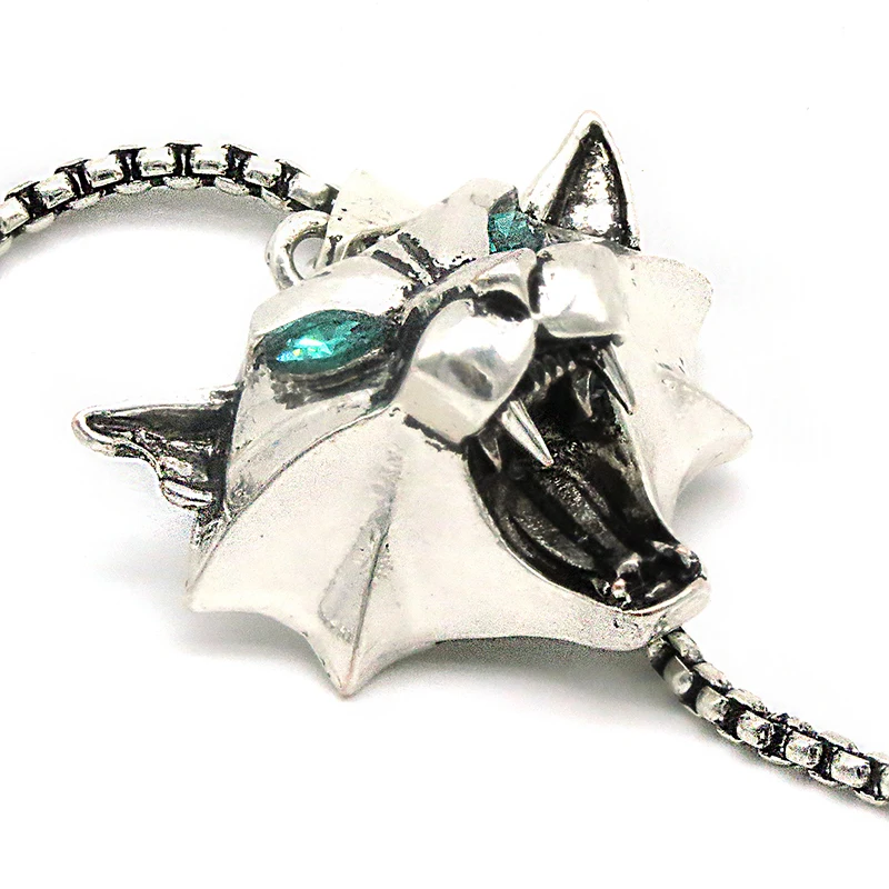 Cat Medallion Pendant Necklace Wizard School  30*34mm Metal Green Rhinestone Wild Hunter Games Cosplay Animal Necklace