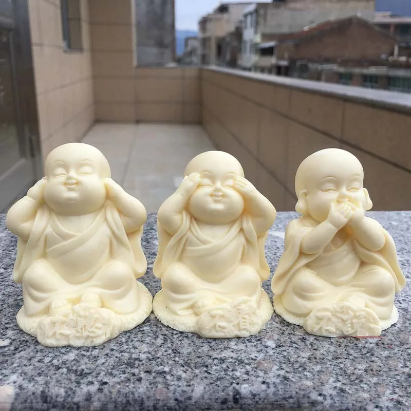 Exquisite carved ivory fruit, three no small monks, Wenwan small handles, craft ornaments, tea pets, tea sets, car decoration or