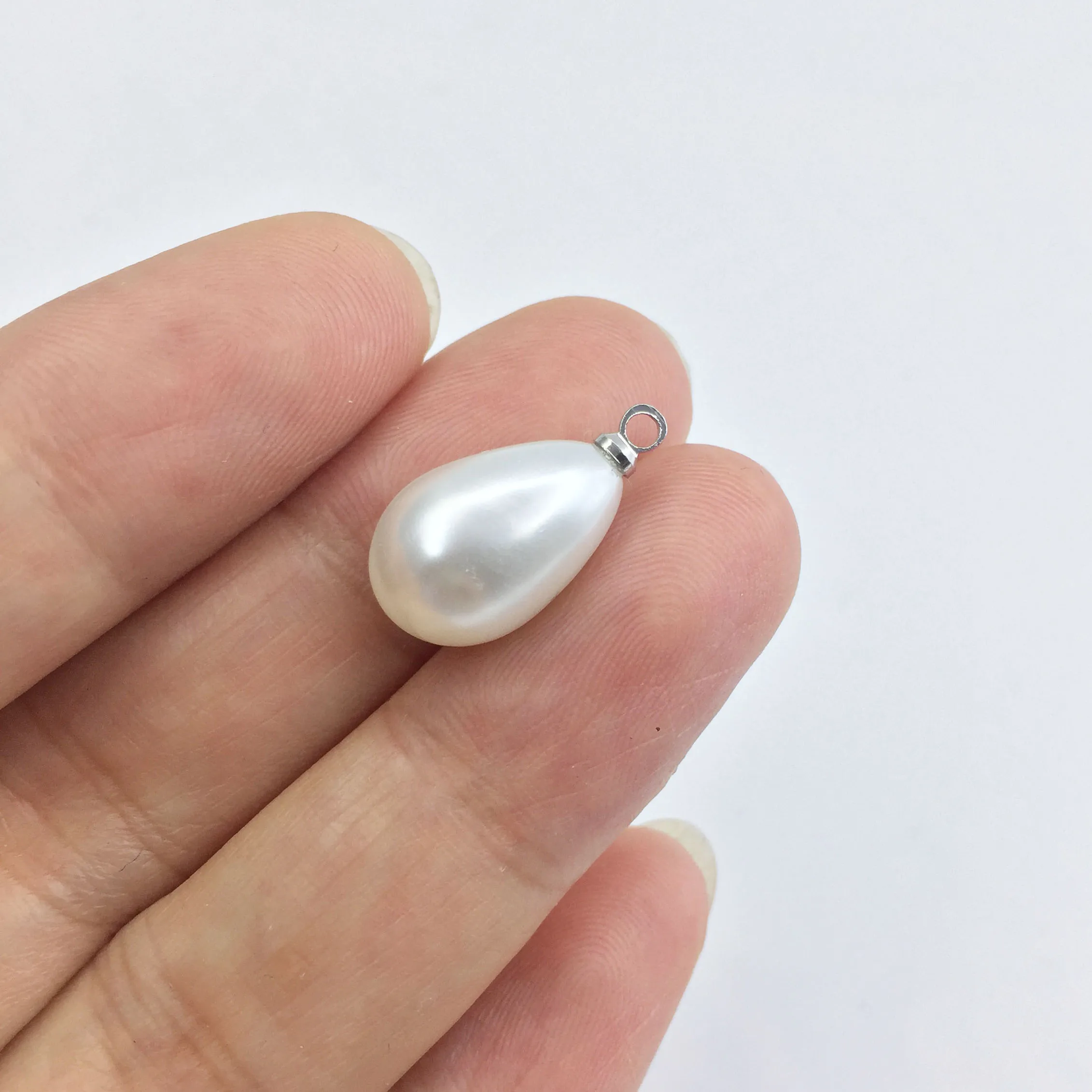 Eruifa 20pcs 16*10mm Cream Tear Plastic Pearl Beads Charms Pendant Jewelry DIY Earring Necklace