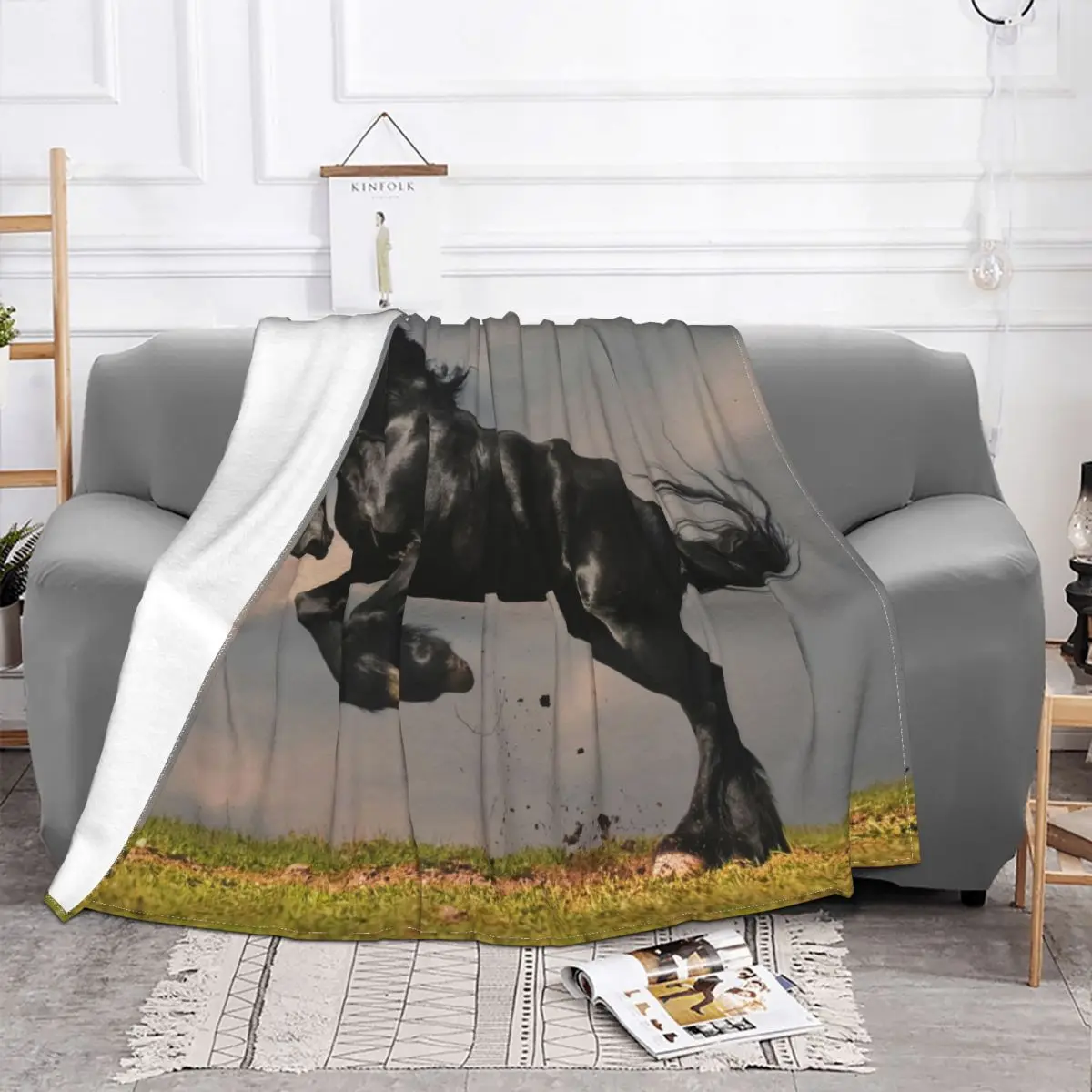 Black Horse Animal Blanket Galloping Horses Lovers Flannel Vintage Warm Throw Blankets for Home Textile Decor