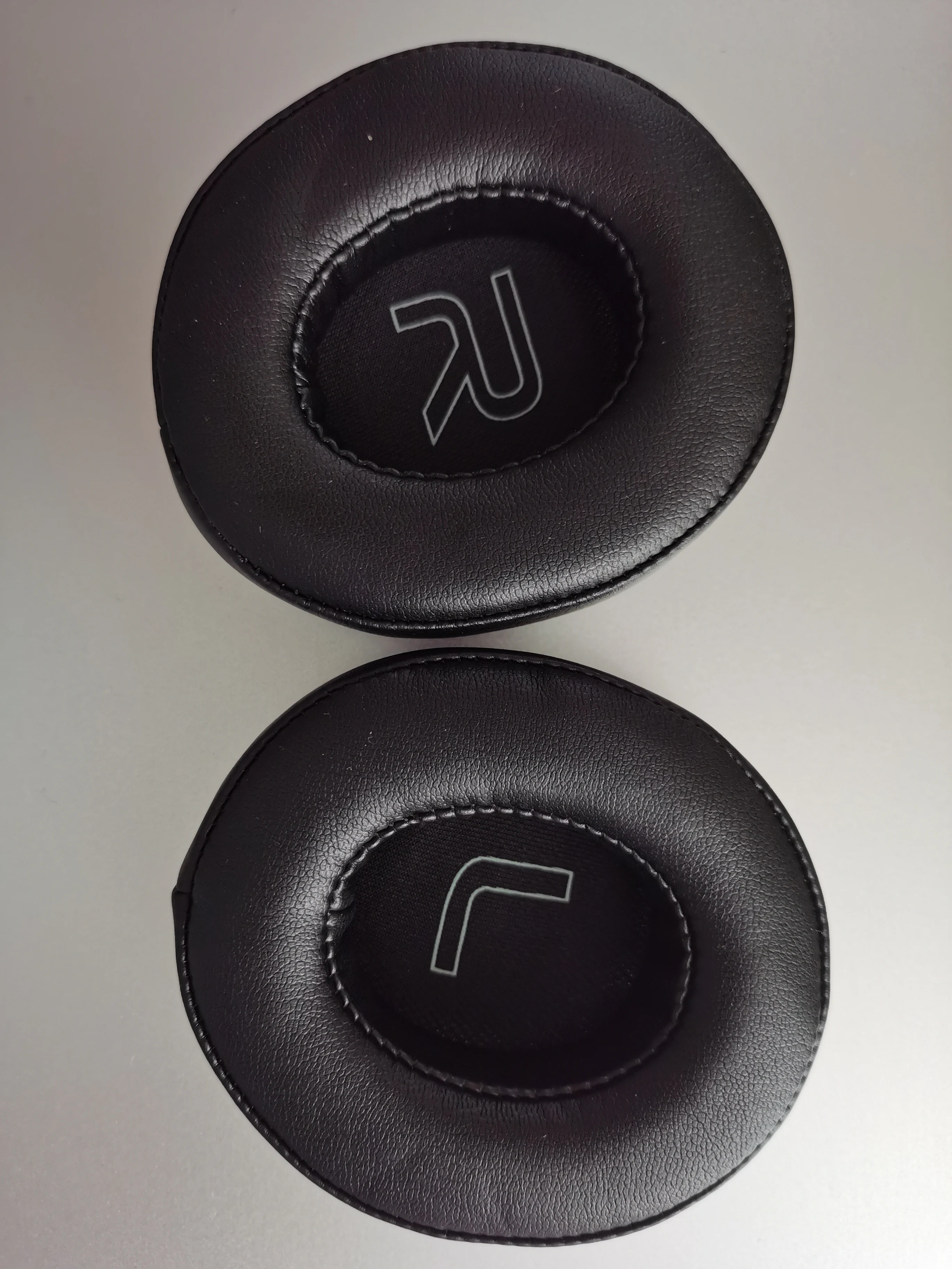 1 زوج الأذن منصات استبدال البروتين جلد الأذن وسادة غطاء غطاء للأذنين ل SODO MH5 اللاسلكية باس بلوتوث سماعات