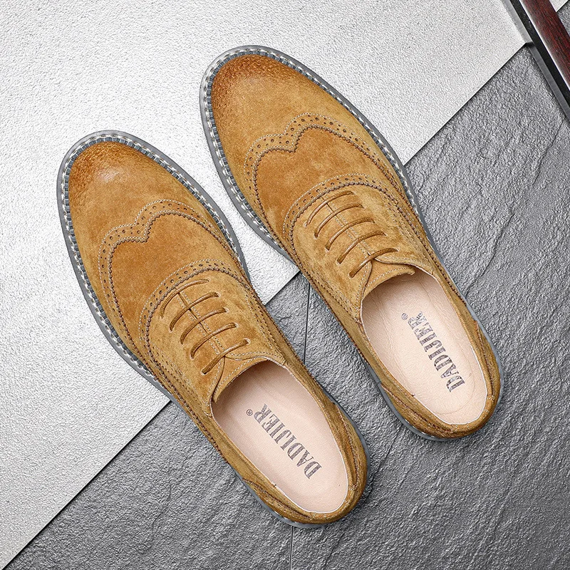 2021 New Autumn Fashion Trend Casual Men Shoes British Formal Dress Real Leather Shoes Wedding Business Brogue Loafers Oxfords