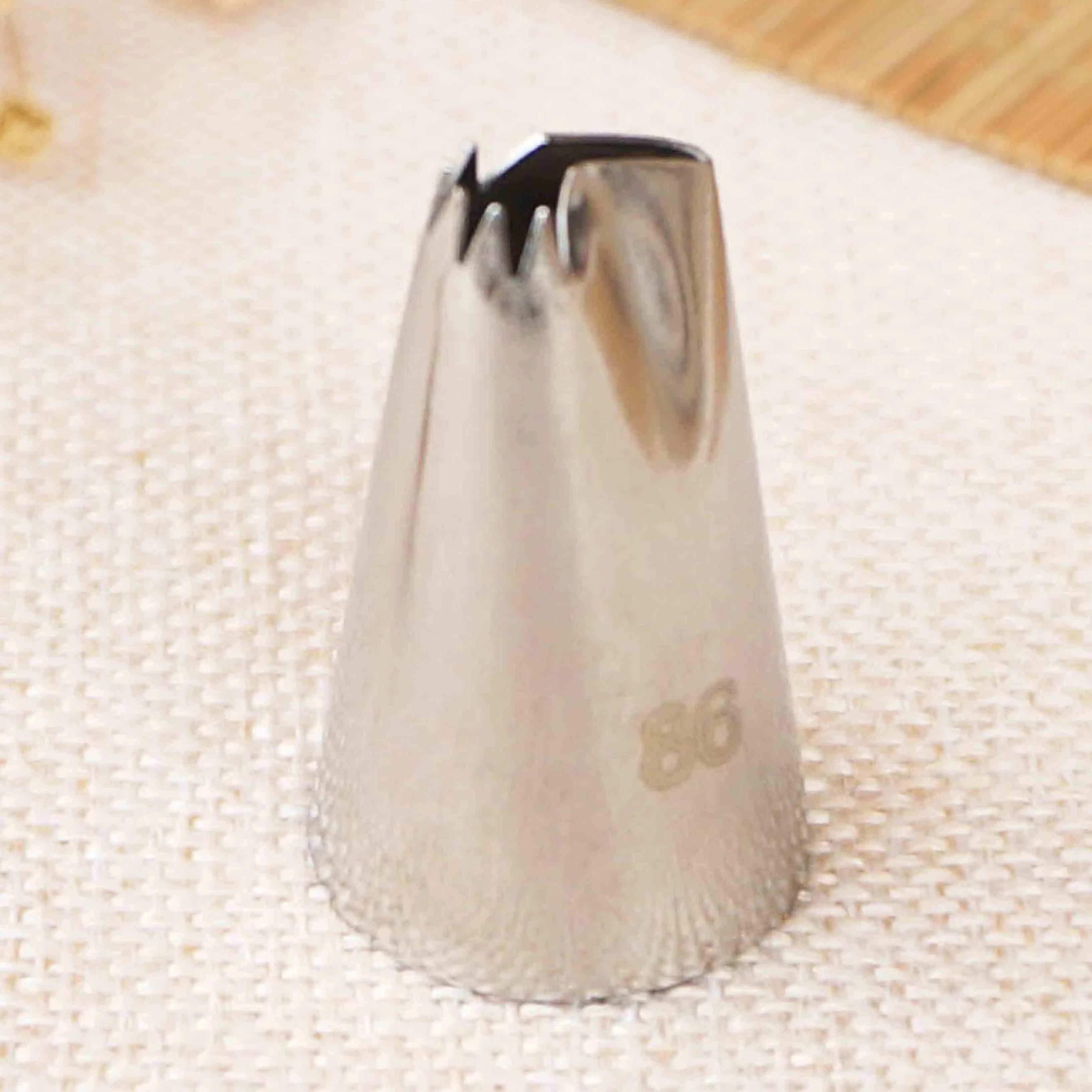 

#86 Fold Cream Metal Tips Stainless Steel Icing Piping Nozzles Cake Cream Decorating Cupcake Pastry Toolses