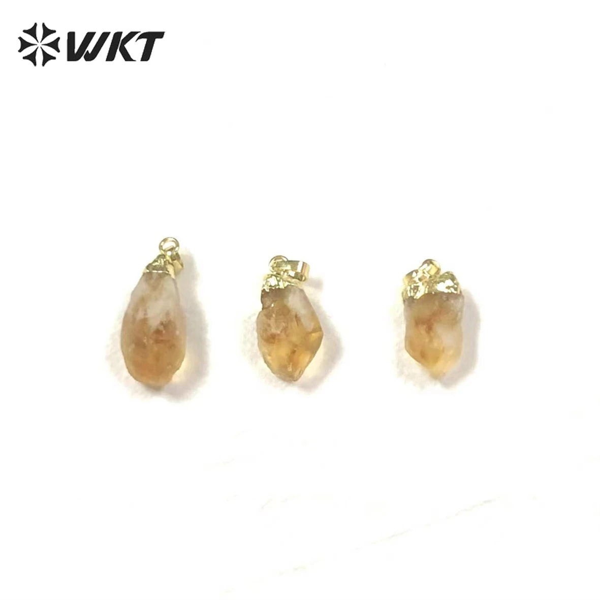 WT-P1757 WKT Wholesale Natural Yellow Citrines Pendants with Gold Color Beautiful Original Crystal Random Shape