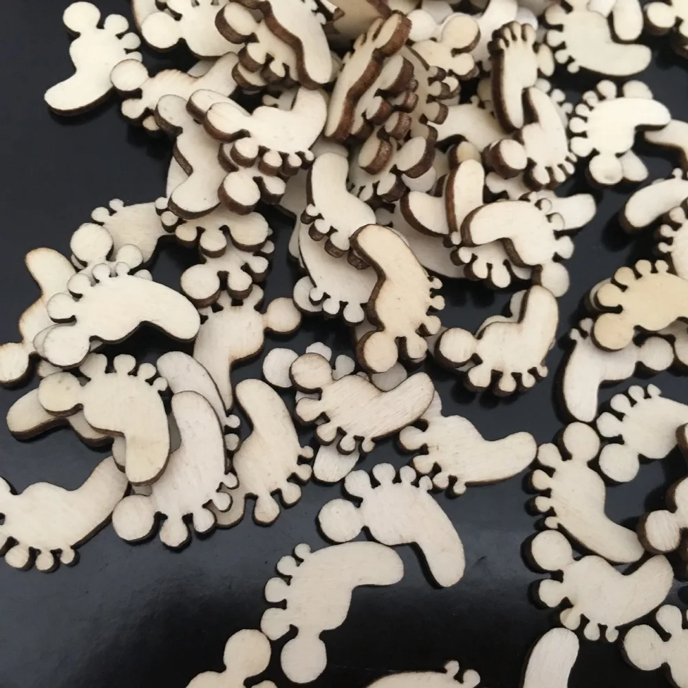 100pcs Baby Unfinished Wood Footprint Cutout Chips Pieces for Arts Crafts Project