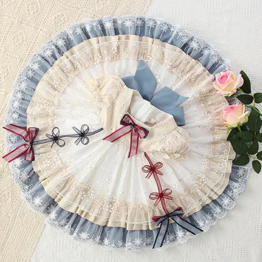 

Baby girl summer vintage Spanish lolita dress kids puff sleeve lace stitching bow party Turkey ball gown dress