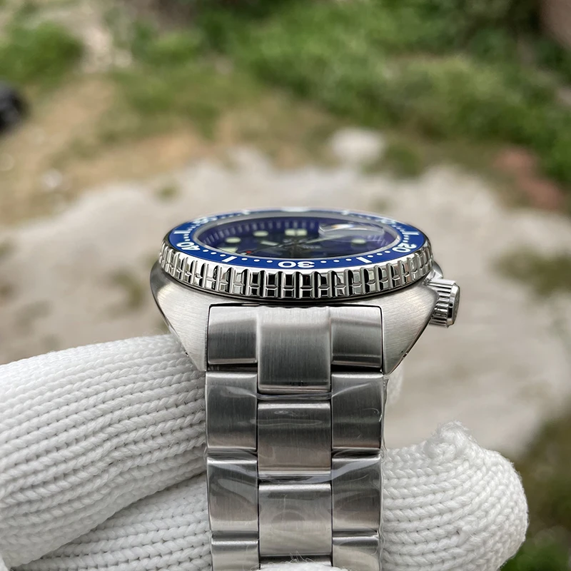 STEELDIVE Men Diver Watch Automatic Mechanical Wristwatch 200M Waterproof C3 Luminous Sapphire NH36 Magnifier Date Ceramic Bezel