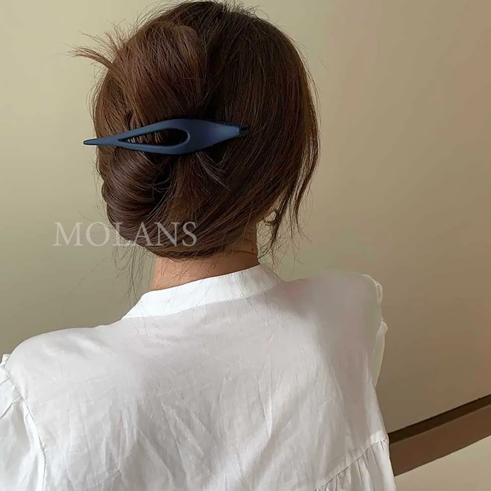 Molans Korean Solid Large Hair Claw Elegant Acrylic Hairpins Barrettes Crab Hair Clips Headwear for Women Girls Hair Accessories