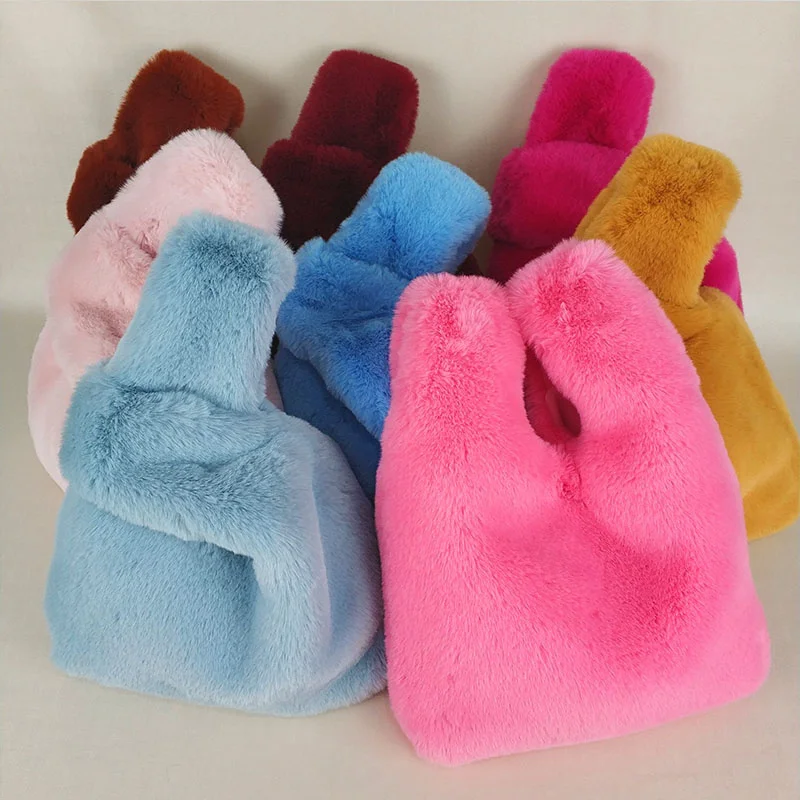 2021 Nieuwe Winter Effen Kleur Onderarmtas Zachte Pluche Kleine Schoudertas Voor Dames Warme Pluizige Imitatie Nertsenbont Handtas