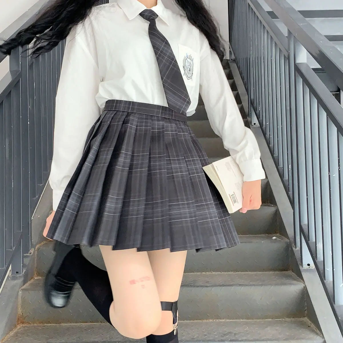 Chemises et chemisiers brodés à manches longues pour filles d'école preppy, uniformes japonais Jk, printemps, automne, nouveau, 2021