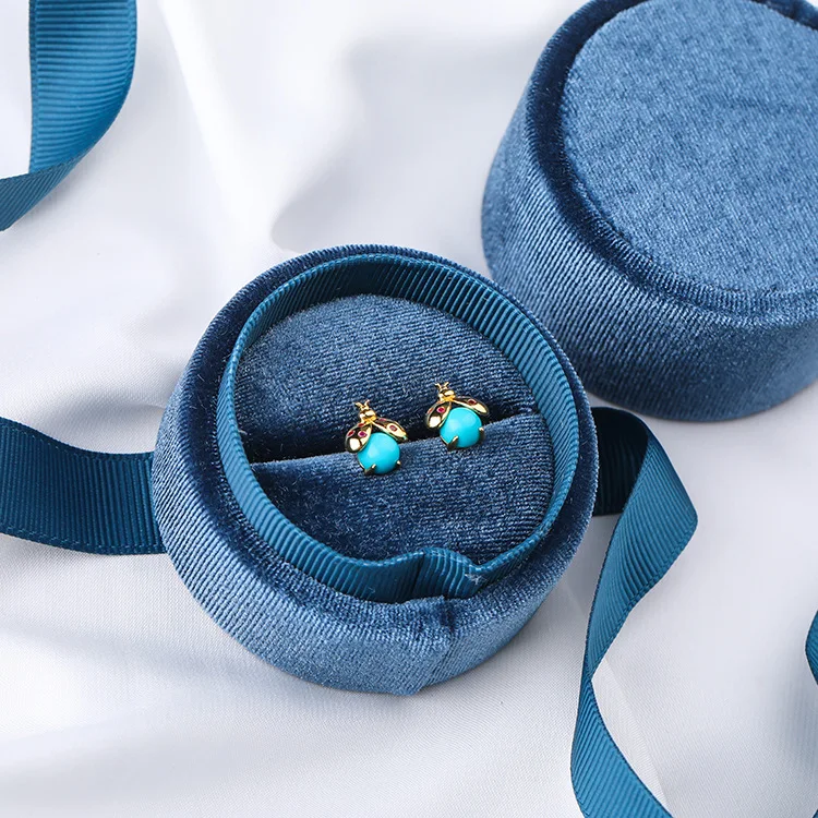 CMajor S925 Sterling Silver Temperament Delicate Sweet and Romantic Little Ladybug Shape Turquoise Stud Earrings for Women