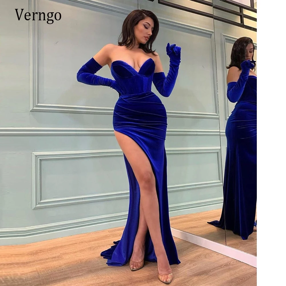 Verngo Königsblau Velours Meerjungfrau Formale Abendkleider Sexy Herz Form Neck High Side Slit Drapierte Moderne 2021 Lange Prom kleider