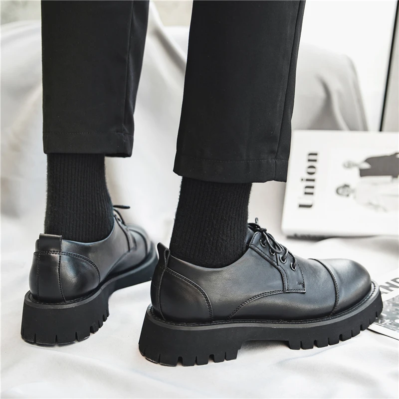 New Casual Fashion Trend Men Shoes Thick Bottom Breathable Lace-up Real Leather Loafers Men Luxury Sneakers Tooling Oxfords