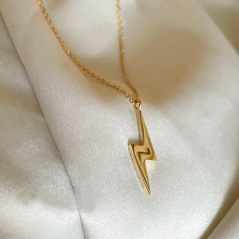 925 Sterling Silver Shiny Zircon Lightning Pendant Necklace for Women Korea 14K Gold Plated Temperament Jewelry Gift