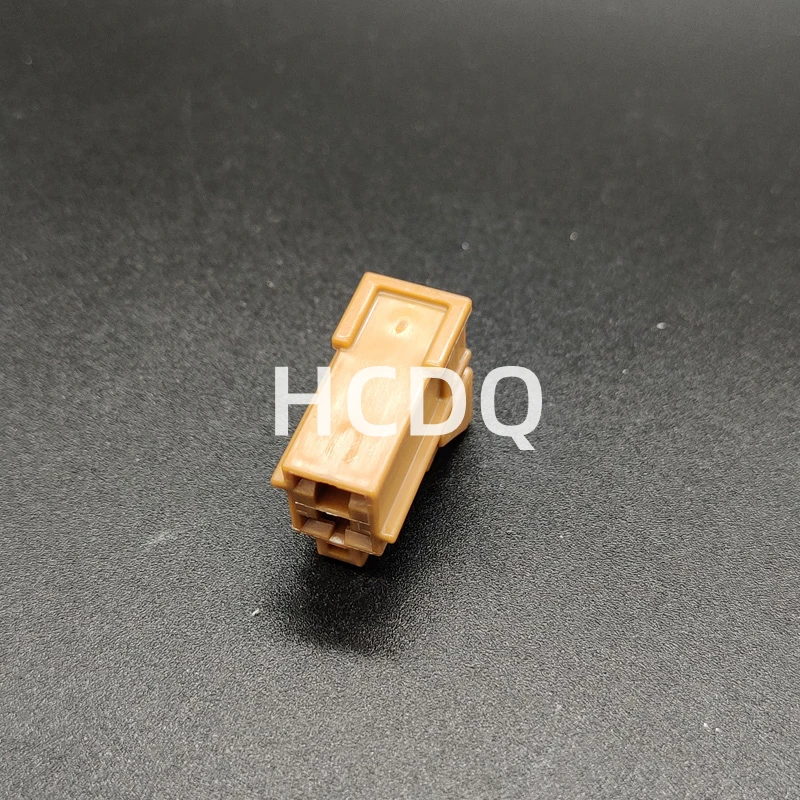 10 PCS Original and genuine 7123-6327-80 automobile connector plug housing supplied from stock