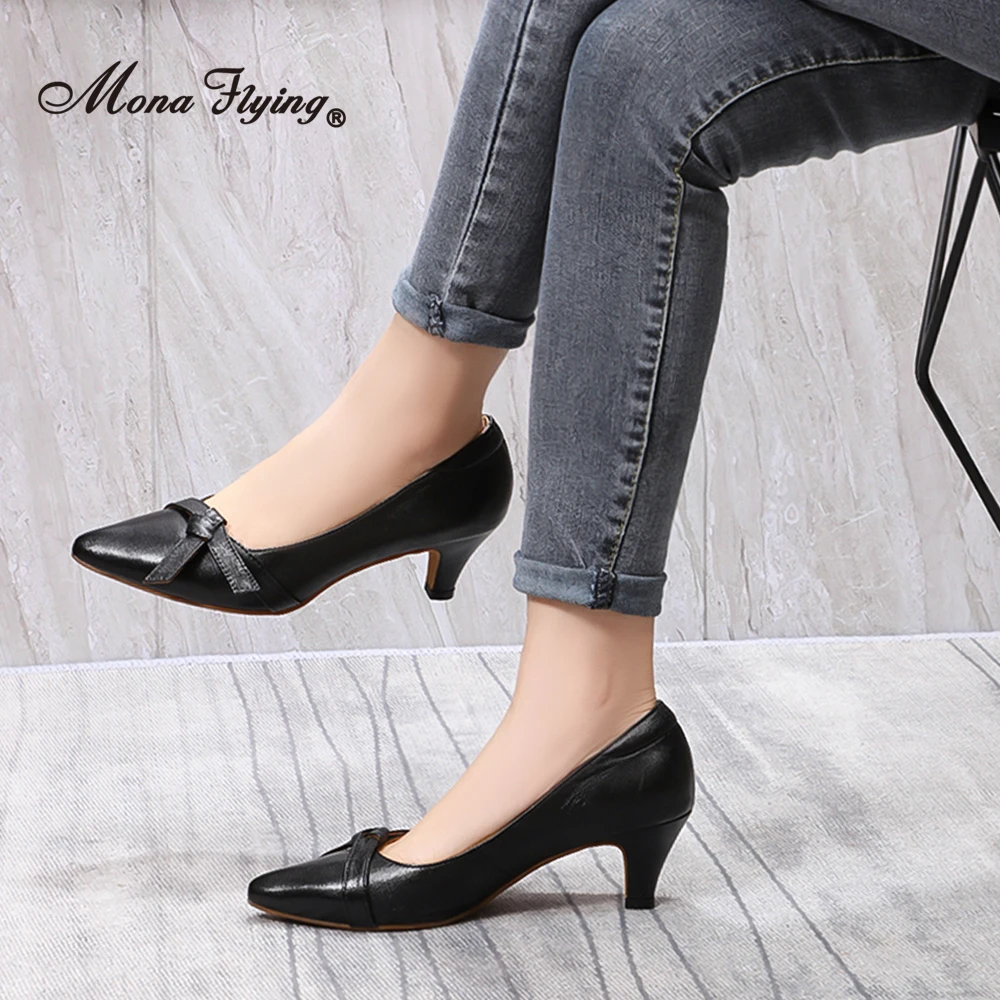 Mona Flying Women Leather 5cm décolleté con tacco gattino Comfort fatto a mano scarpe con tacco alto da ufficio a punta per donna 2588-12