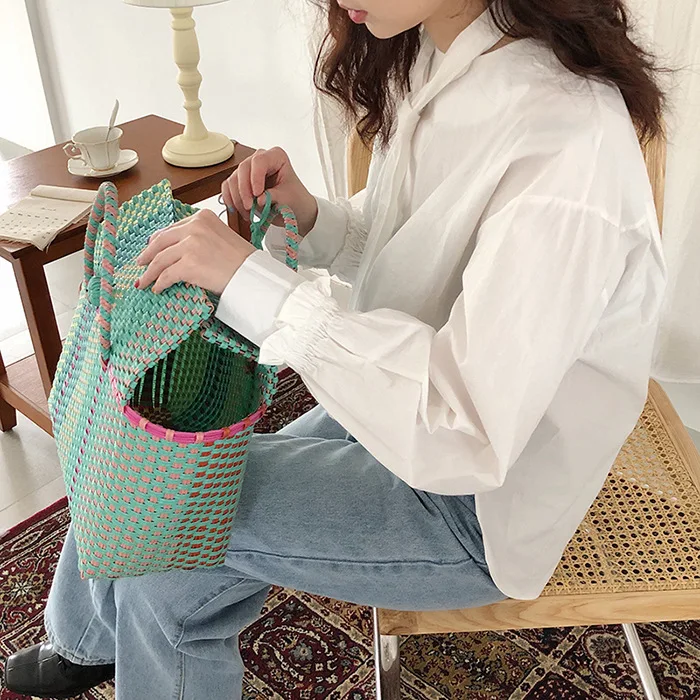 Casual Rattan Basket Women Handbags Wicker Woven Striped Hand Bags Handmade Summer Beach Bag Large Tote Big Bucket Purses 2021