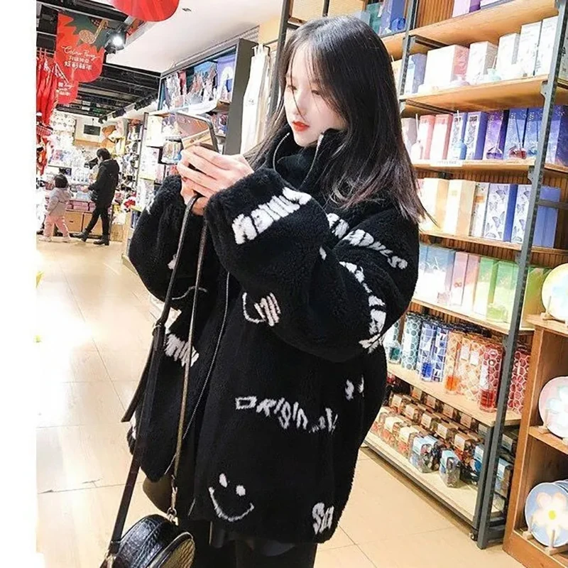 Lamb Faux Fur Coat Winter Thick Warm Stand Collar Zipper Smiley Print Lambswool Short Jacket Women Fashion High Street Outerwear