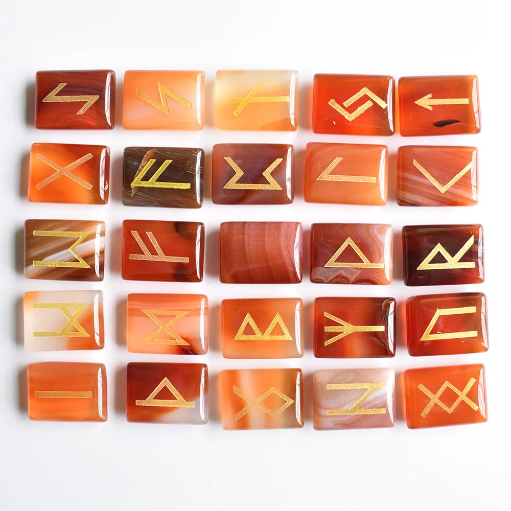 Großhandel 25 Stück/Set Natürlicher schwarzer Onyx Wikinger-Runen-Amulett-Set Reiki-Heilkristalle Wahrsagerei Getrommelte rechteckige Steine gratis – Detail 5