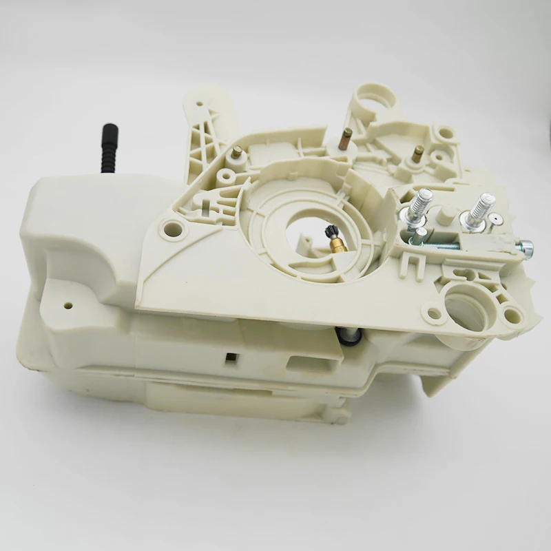 น้ำมันการใช้แก๊สถัง Crankcase สำหรับ Stihl 023 025 MS230 MS250 Garden Chainsaw เครื่องยนต์ที่อยู่อาศัยเครื่องมืออะไหล่อะไหล่