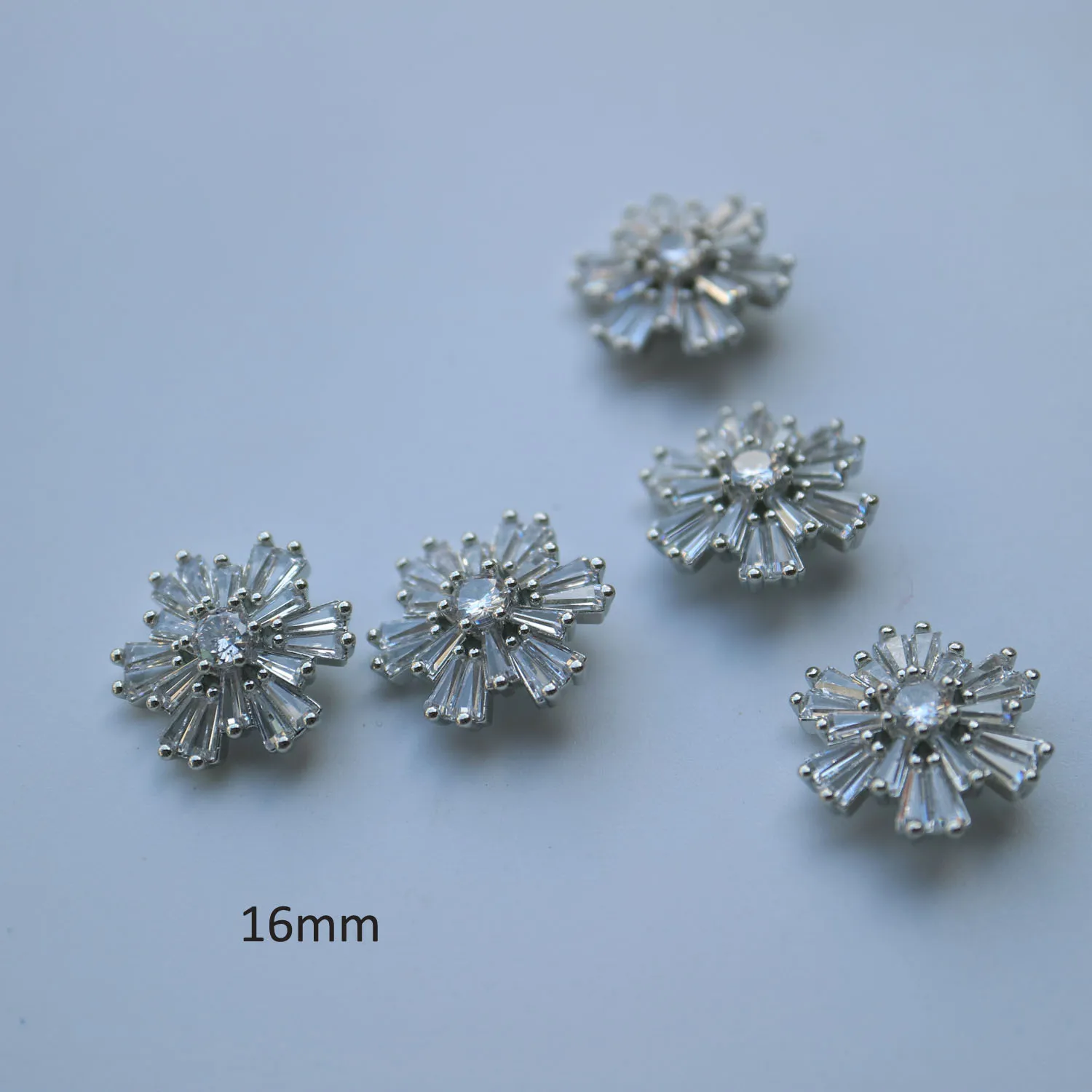 5pc/lot DIY crystal buttons Cubic zirconia button for coat Decorative CZ sewing buttons for cashmere Knit cardigan decoration