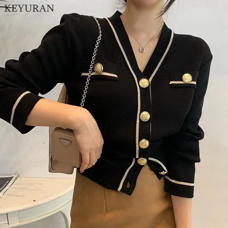 Chic Knitted Cardigan Woman 2024 Button Vintage Sweater Female V-Neck Single-breasted Cropped Sweater Outwear Women Kniting Tops