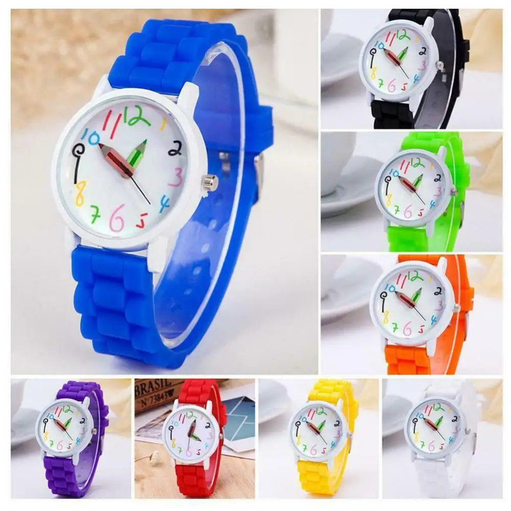 

2021 New Simple Cute Cartoon Children Kids Round Dial Silicone Strap Analog Quartz Wrist Watch for Gift