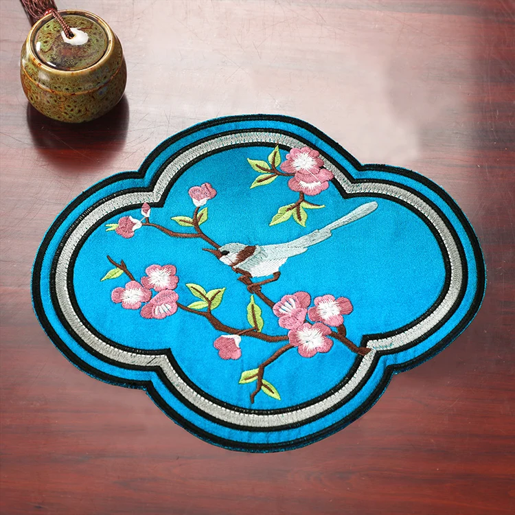 

Custom Fine Embroidery Flower Birds Silk Placemat Table Mats for Dining Table Luxury Coffee Tea Pad New Chinese style Decor