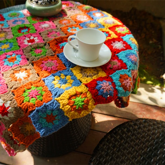 Handmade crochet blanket Daisy cushion Hand hooked Daisy flower cushion for sofa felt pastoral style gift