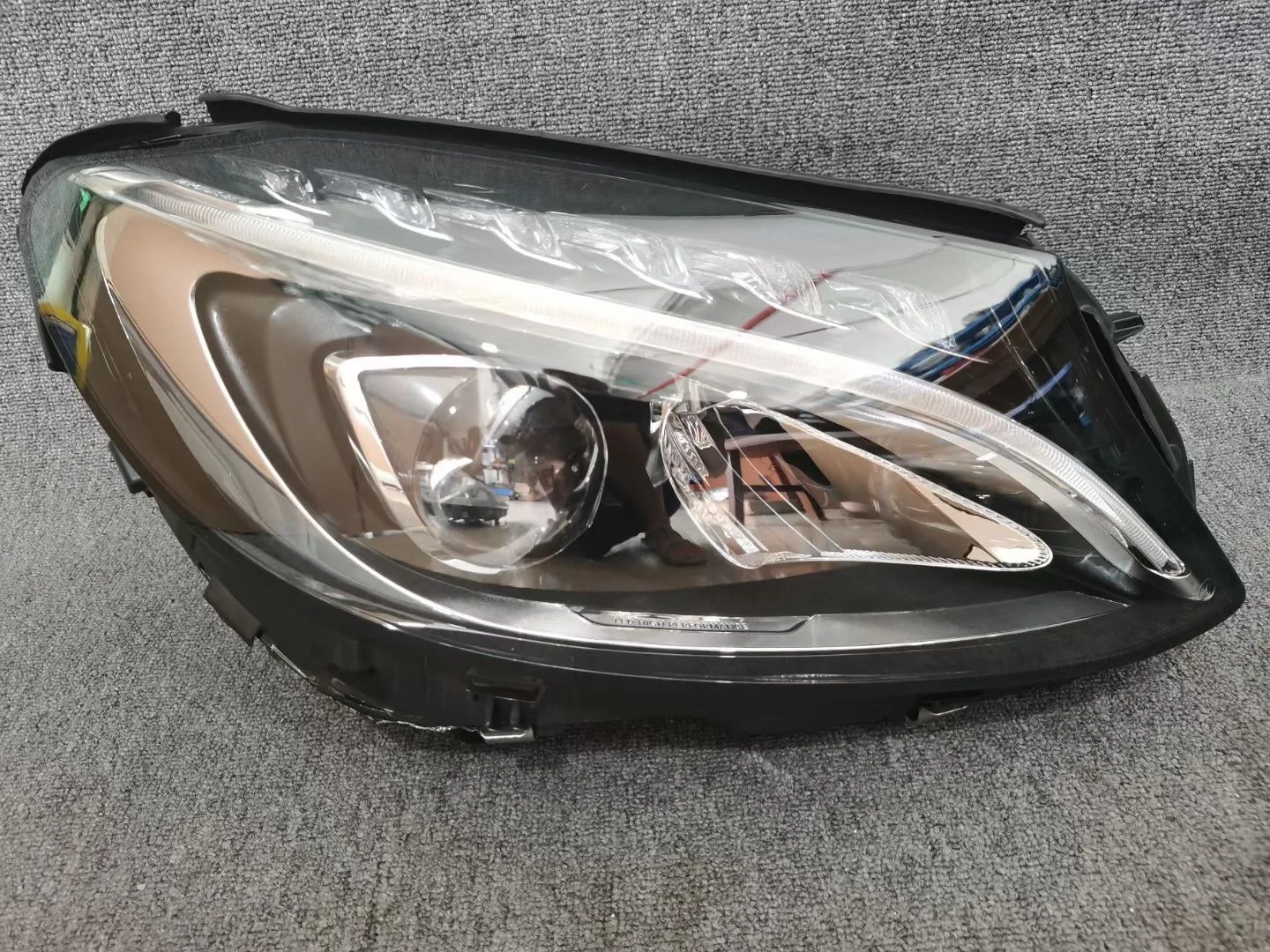 Applicable to 2015-2017 Mercedes Benz class C w205 C200 C250 C260 C300 led original headlamp