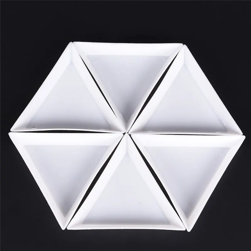 10pcs/lot White Containers Environmental PP Triangle Plate For Jewelry Beads Organizer  For Beads Display Plastic Tray Packaging