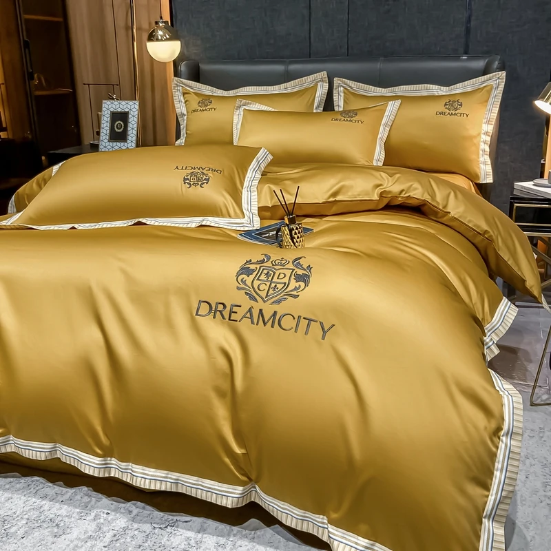 Solid Color Luxury Family Hotel Bedding Set Cotton Letter Embroidery Duvet Cover Bed Sheet Pillowcases Twin Queen Size