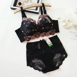 Underwear Set Women Embroidered Panties Bra Set  Bra Plus Size Comfortable Lingerie Suit Top And Panties Set