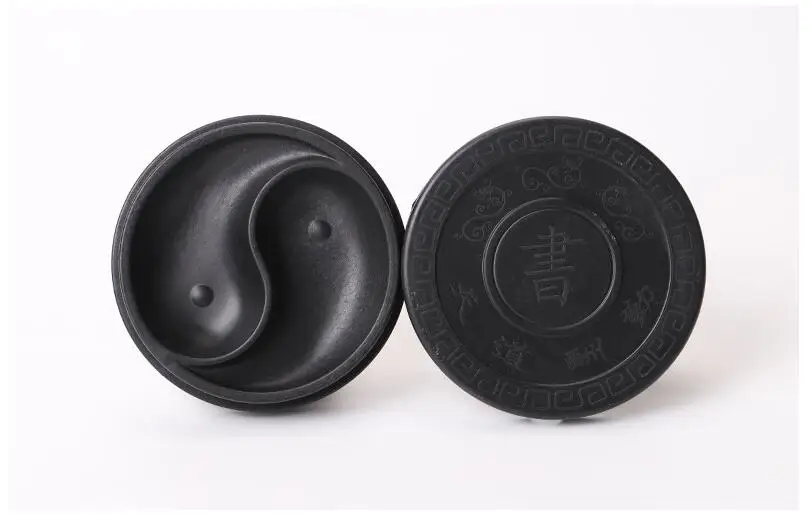 1Pcs Plastic Ronde Inkstone Met Cover Geribbelde Inkstone In Chinese Kalligrafie Inkt Zwembad 9.5x2.2cm