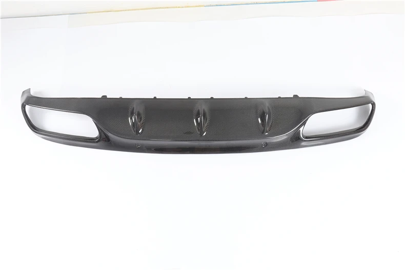 Carbon Fiber Rear Diffuser Lip Spoiler & Exhause For Mercedes Benz W205 C Class Coupe C200 C300 C63 2016-2019 Bumper Spoilers