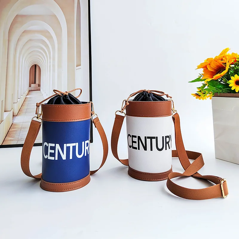 Tas Selempang Bucket Mini Fashion untuk Wanita Kulit PU Tas Selempang Bahu Huruf Berbentuk Barel Tas Tangan Wanita Kasual