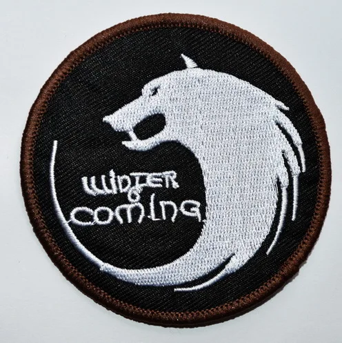 1x Lone Wolf White Winter iron on patch (≈ 7.5 cm)