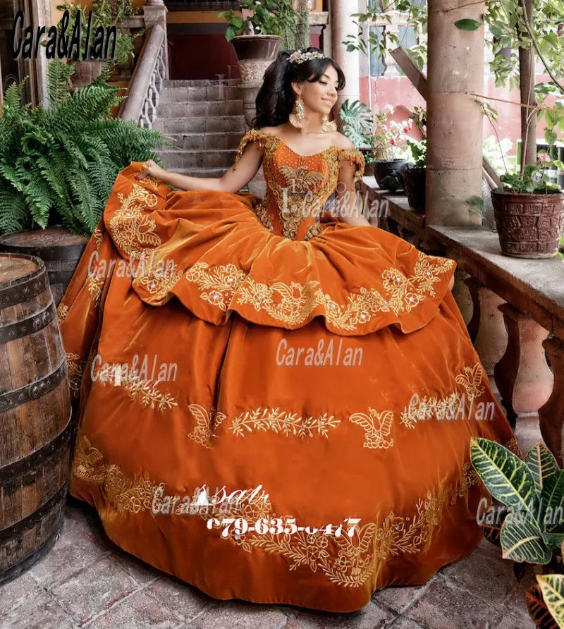 

Charro Velvet Embroidery Quinceanera Dresses Beading Off the Shoulder Sweet 16 Dress Custom Made Misquince vestidos de XV años