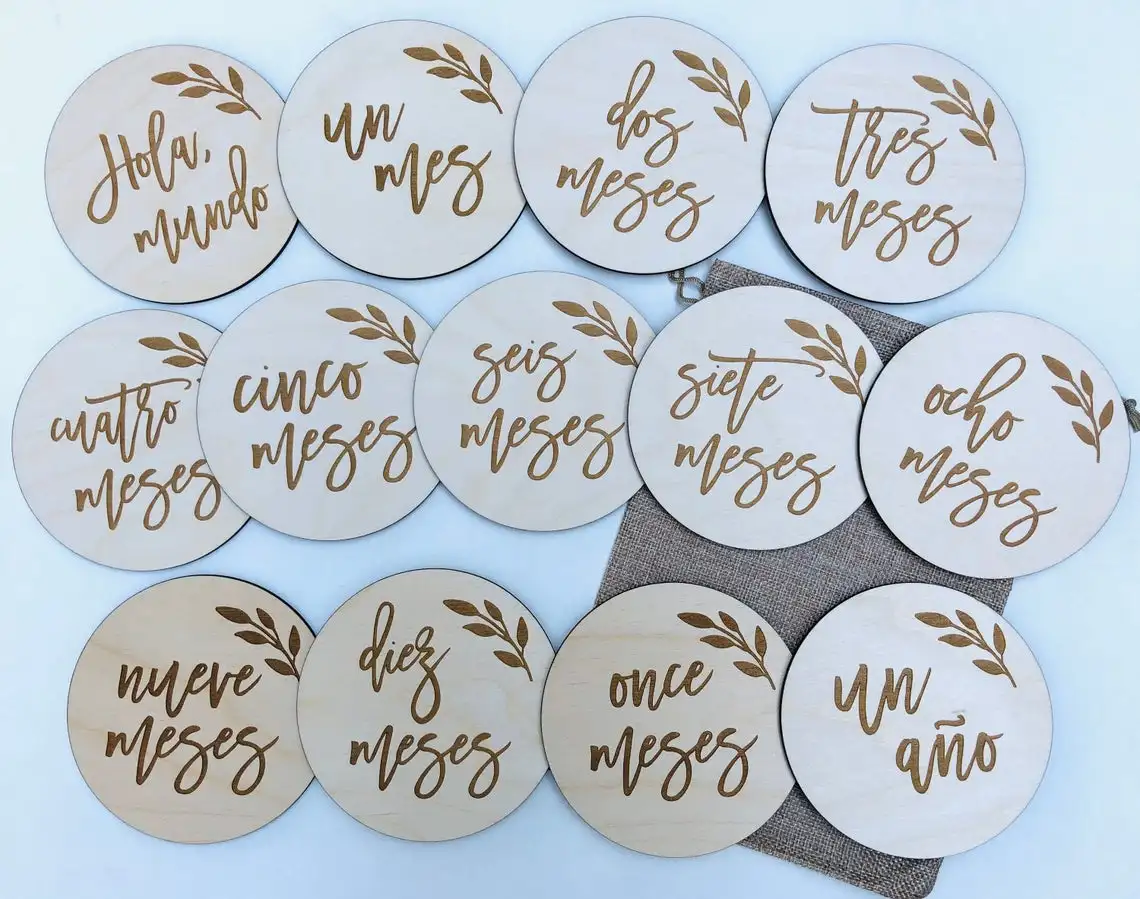 Spanish Milestone Discs Baby Milestones Wooden Markers Birth Discs Newborn Photo Props milestone wood