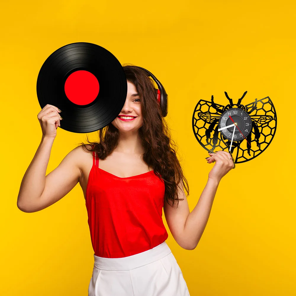 น้ำผึ้งผึ้งน้ำผึ้ง Vinyl Record Wall Clock Honigsammeln สัตว์ป่าธรรมชาติโมเดิร์นออกแบบเงียบตกแต่งบ้าน