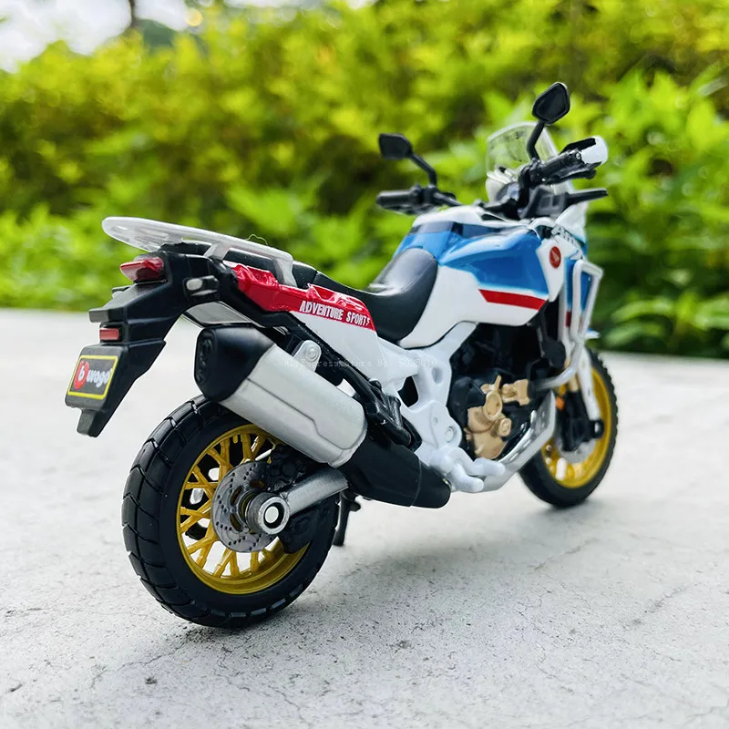 Bburago 1:18 The New YAMAHA FJR 1300 AS 어드벤처 정품 인증 합금 오토바이 모델 장난감 자동차 선물 컬렉션