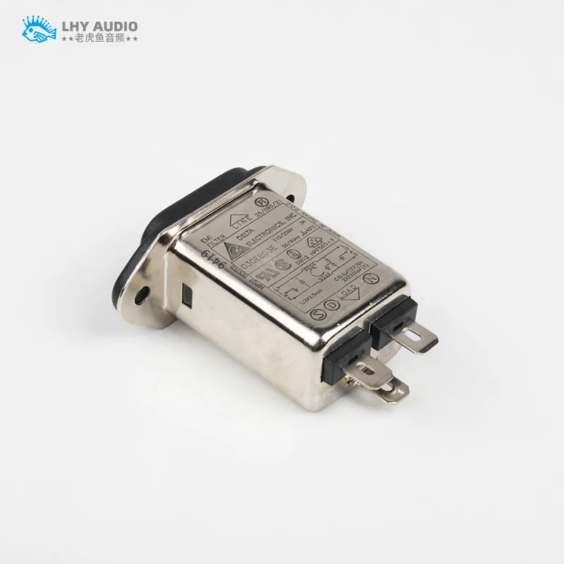 3A250V Buchse AC Netzteil IEC Filter Reinigung Netz EMI Hohe Frequenz Lärm