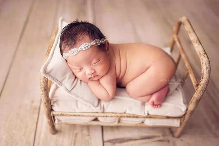 Neugeborenen baby stirnband fotografie requisiten kamelie girlande volle mond 100 tage party studio kopfschmuck haar zubehör