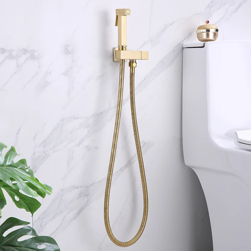 Toilet Fresh Wall Mounted Bidet Faucet Sprayer Set Copper Handheld Bidet Shower With Hose Kit Chrome Polished Brushed Gold Black